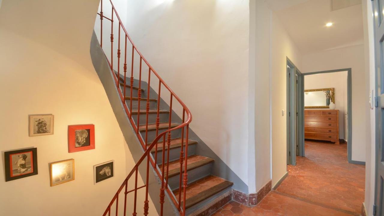 Вилла L'Escalier Rouge Арль Экстерьер фото